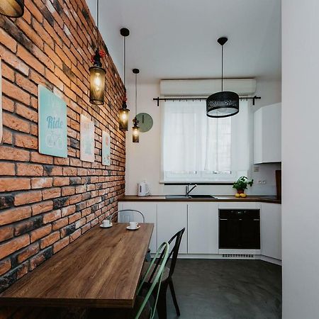 Shortstaypoland Aleje Jerozolimskie Varšava Exteriér fotografie